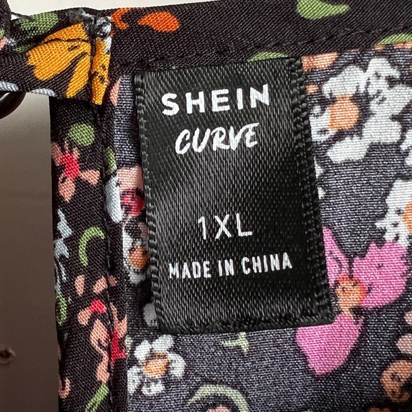 SHEIN Curve Clasi Plus Multicolor Floral Ruffle Sleeves Mini Dress in 1XL/14 USW - Picture 6 of 15